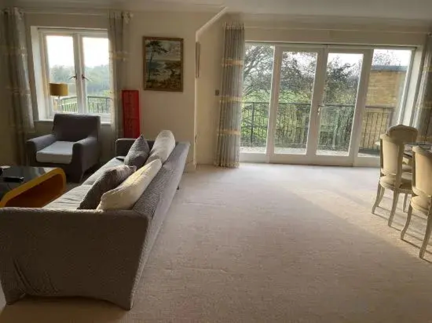 Top Floor En-Suite Double Rooms In Eton With Great View Of Windsor Castle & Free Parking