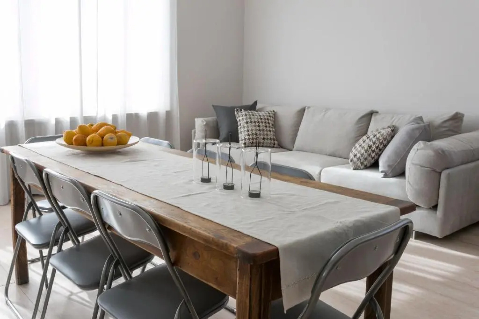 Boulevard 900 - Comfort and Style - Entire Structure 12 Beds