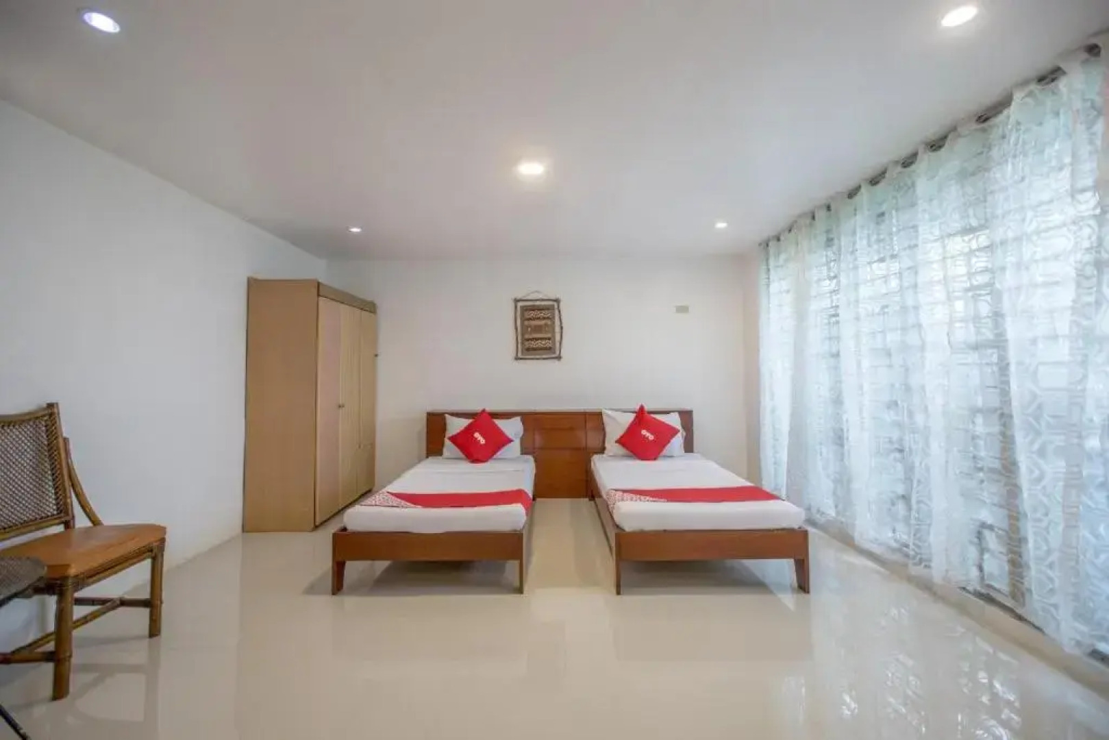 Sunrock Resort by OYO Rooms