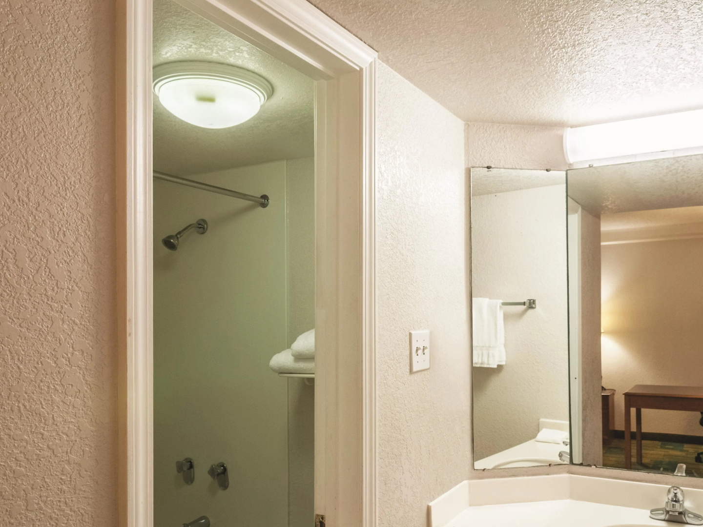 La Quinta Inn By Wyndham New Orleans West Bank / Gretna