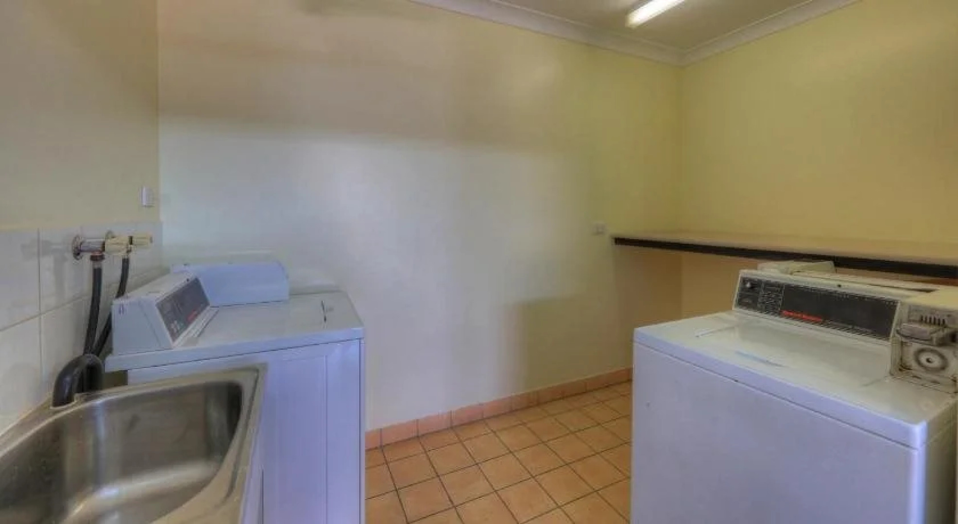 Heritage Lodge Motel