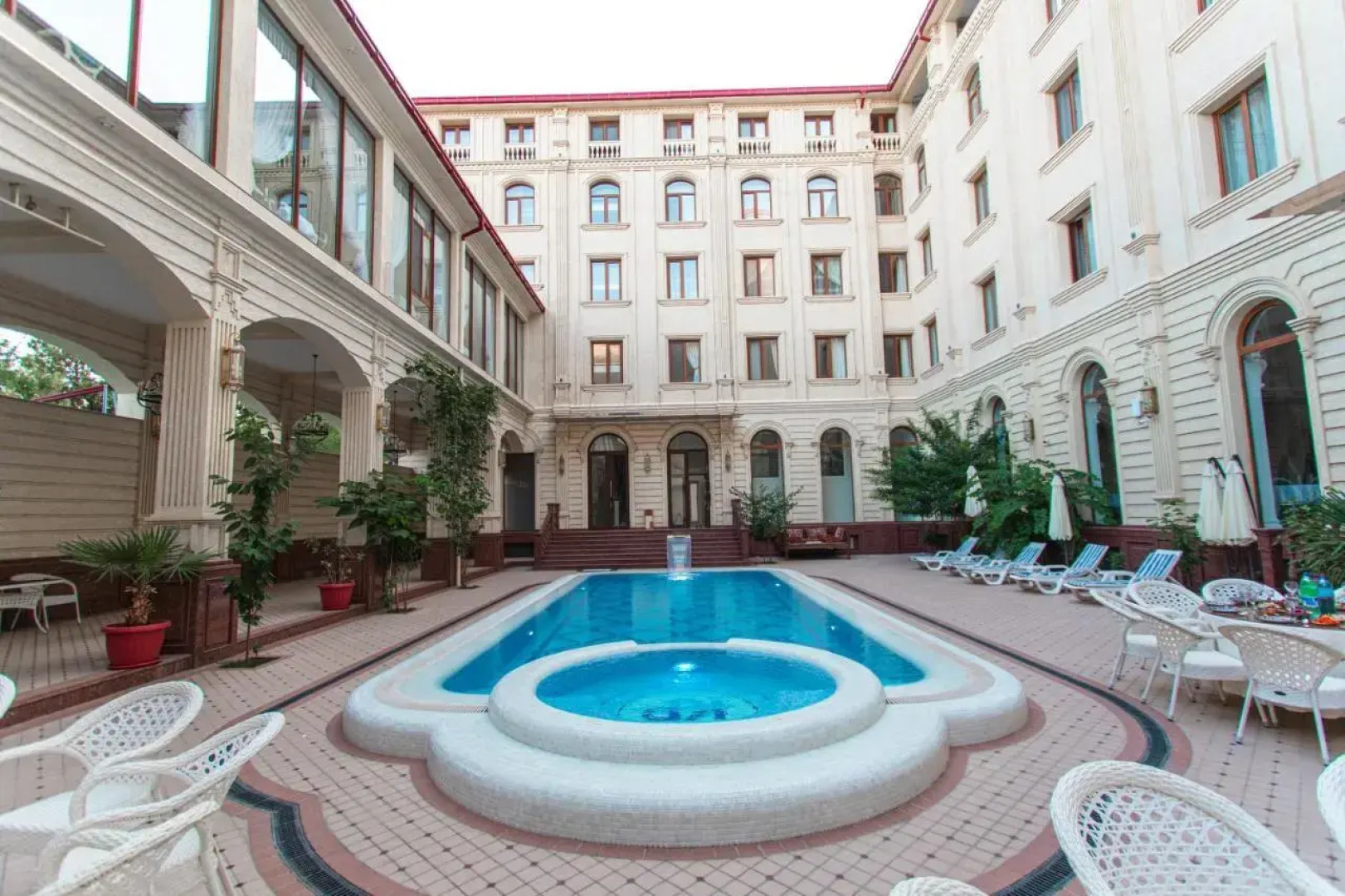 Konstantin Plaza (Константин Плаза)