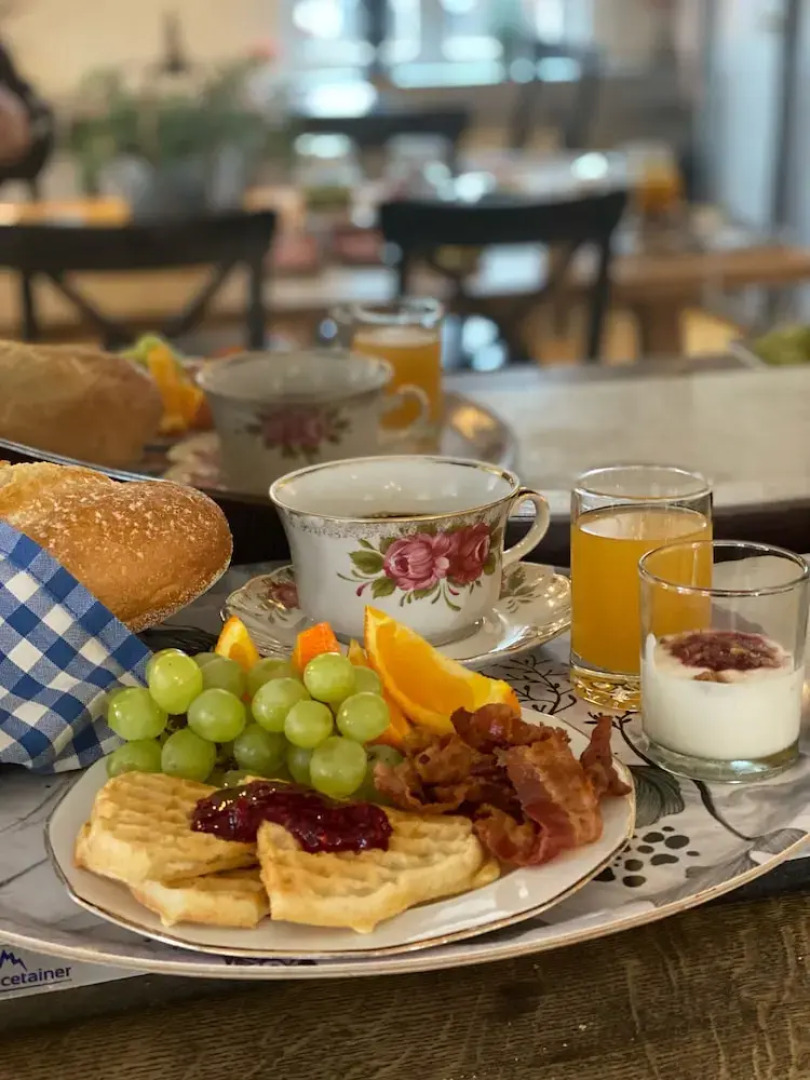 Järnvägshotellet B & B