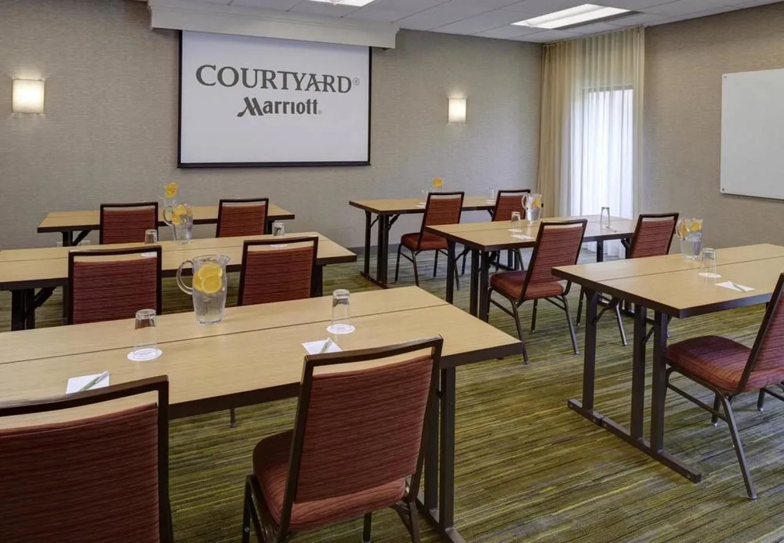 Courtyard Indianapolis Airport