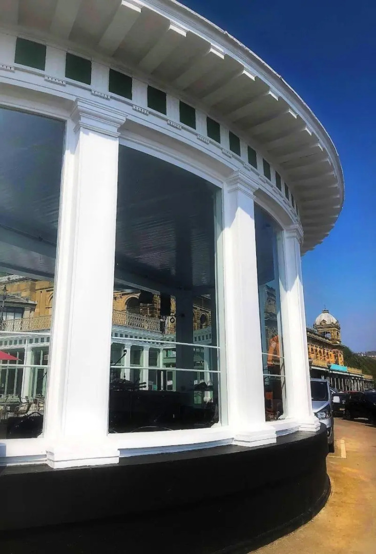 Rivelyn Hotel Bar & Restaurant