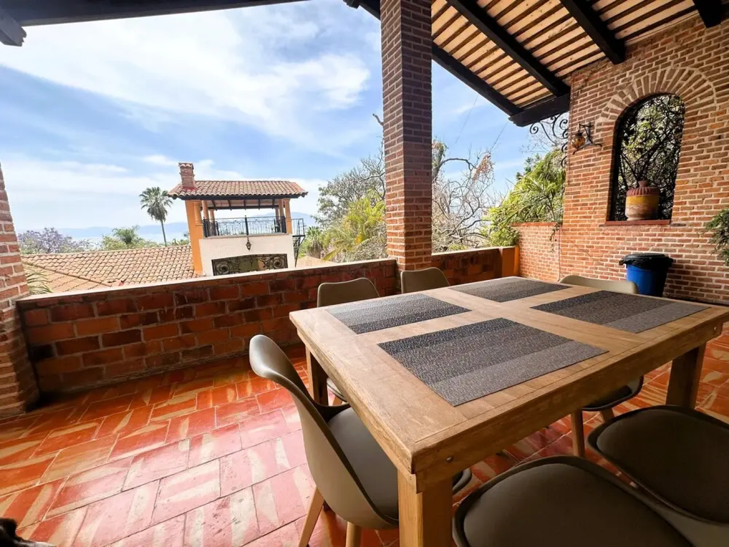 ANANA Rancho San Rafael 3 Bedrooms Hill