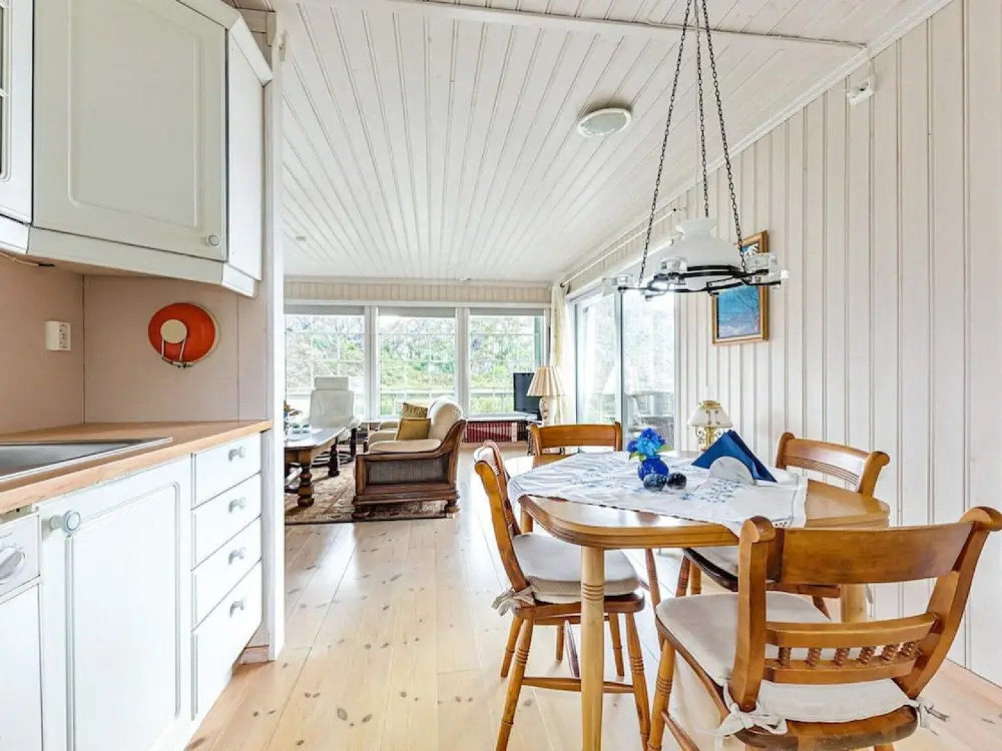 10 Person Holiday Home in Kalvag-by Traum