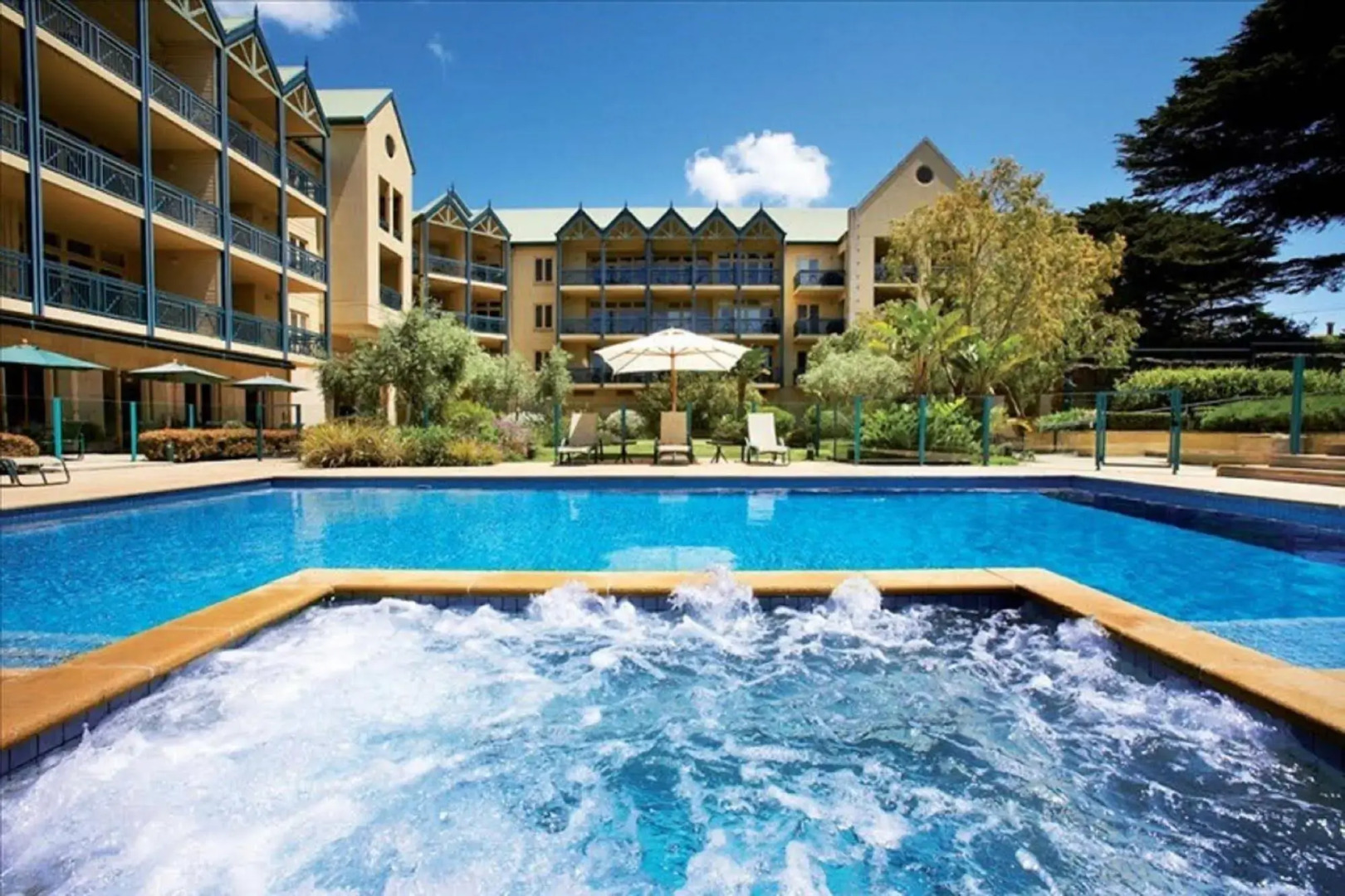 Portsea Village Resort