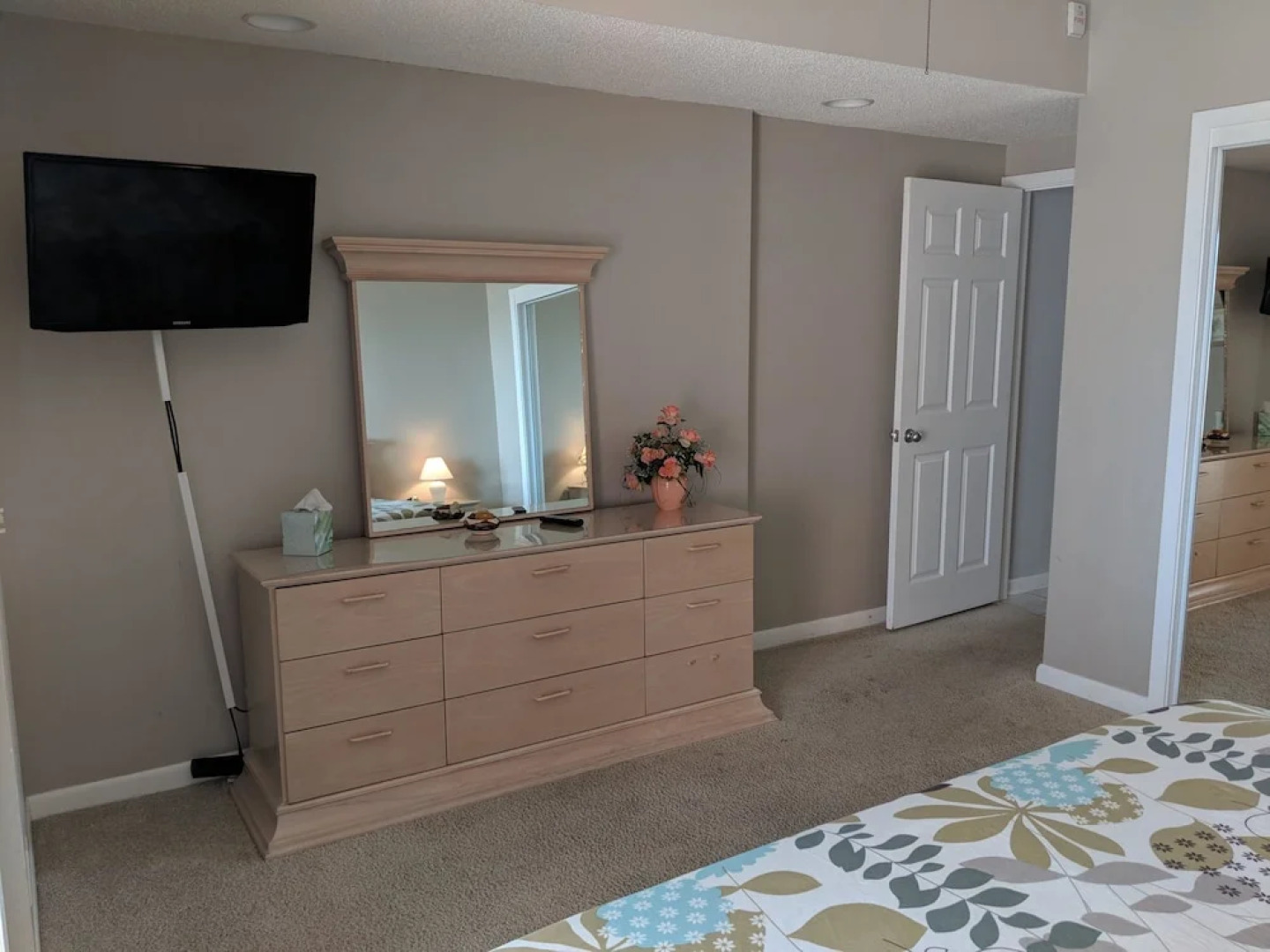 Palm Beach Club by Surfside VR