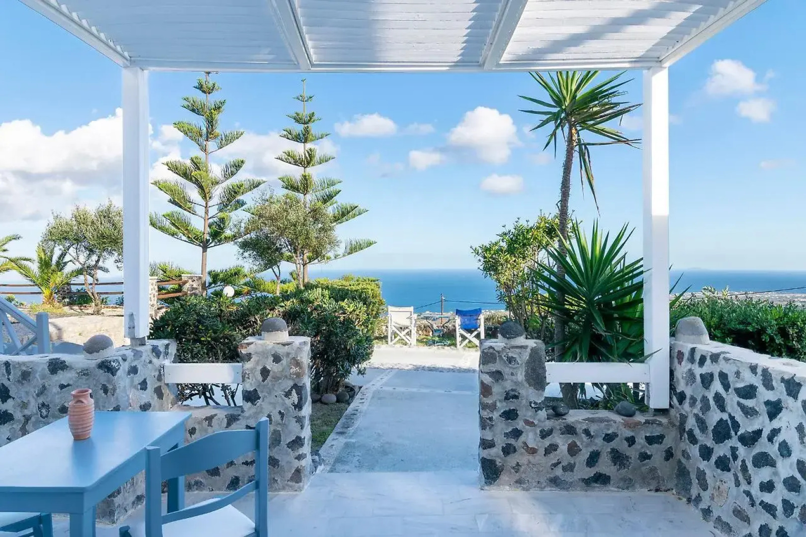 Phaos Santorini Suites