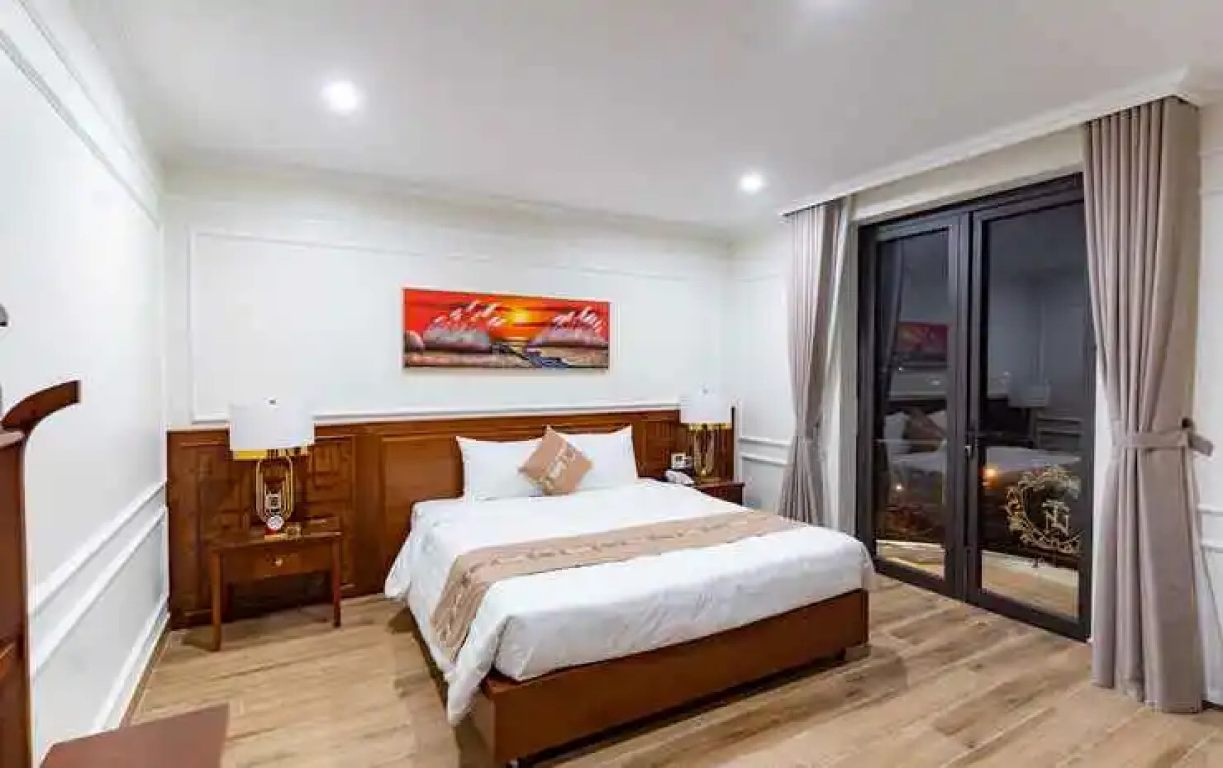 Tu Son Luxury 2 Hotel