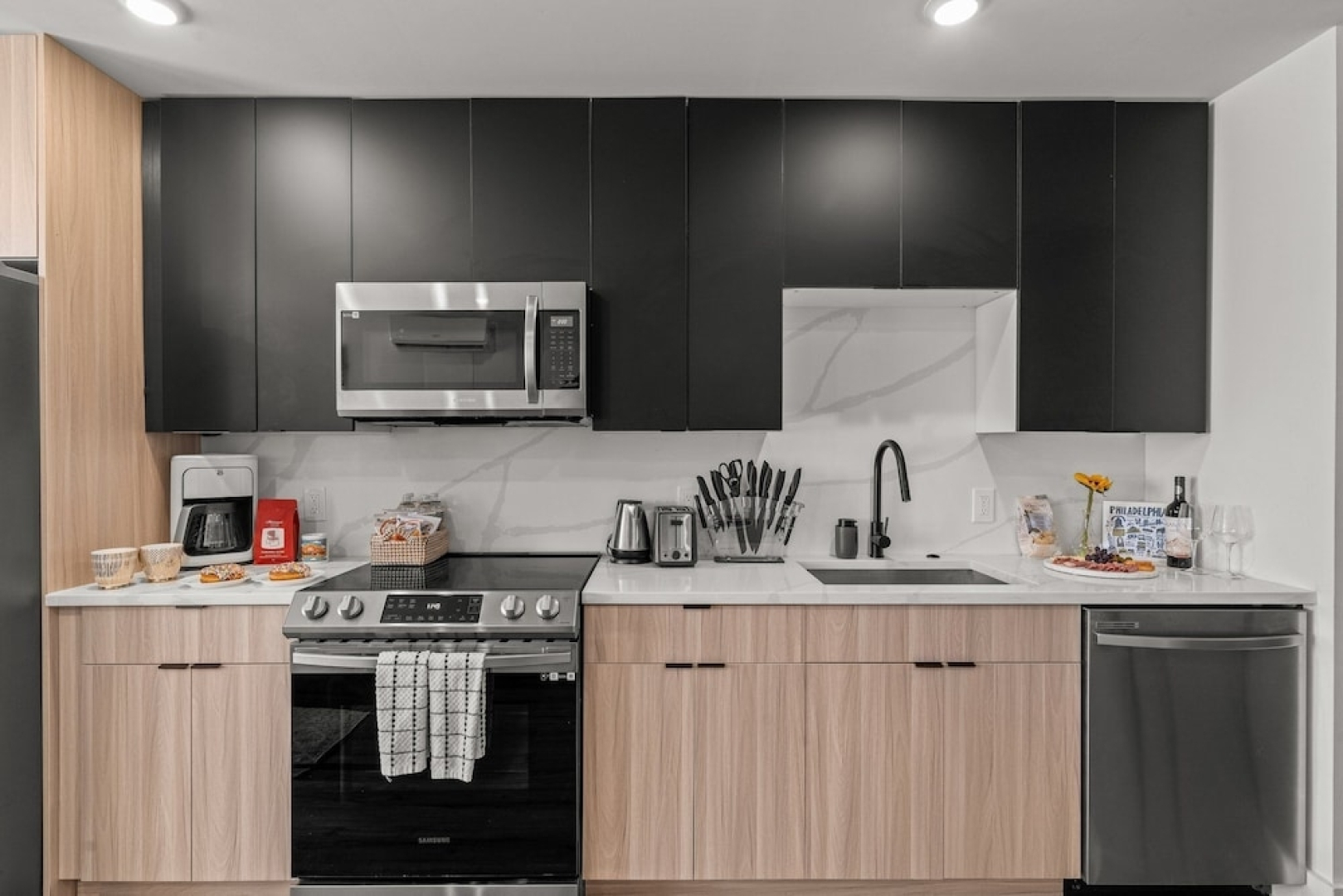 Luxurious Modern Apt Near Art Museum