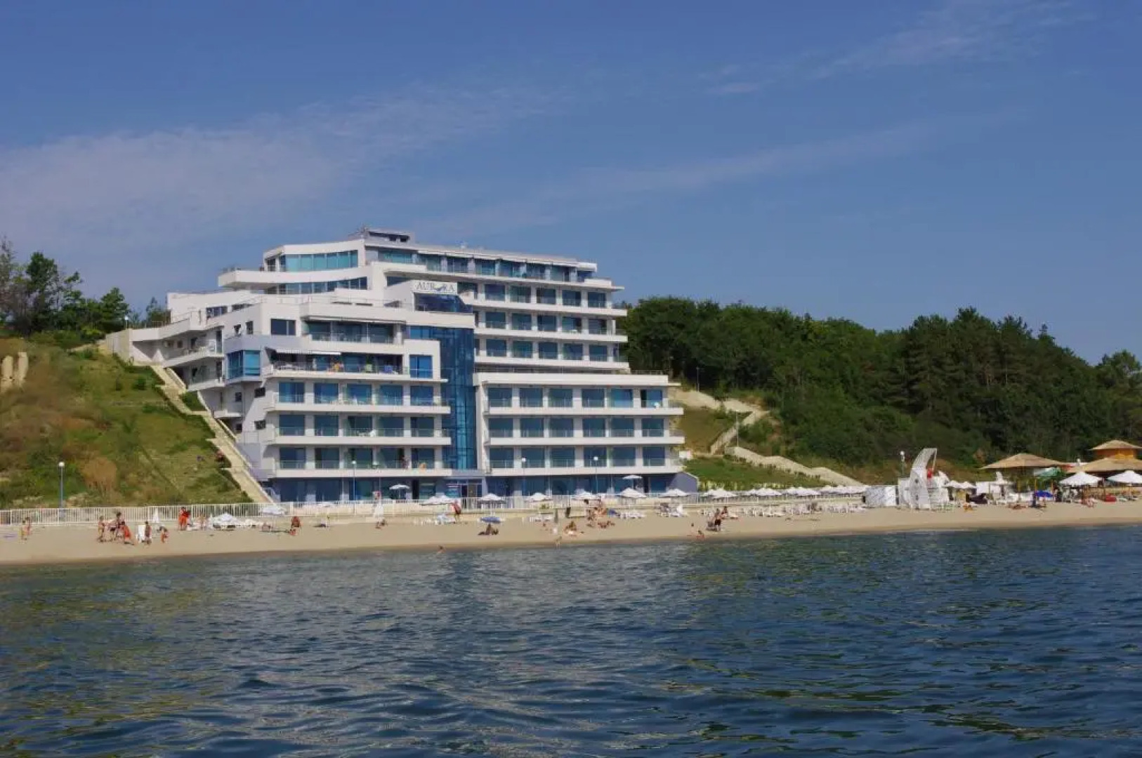 Aurora apartments on the beach