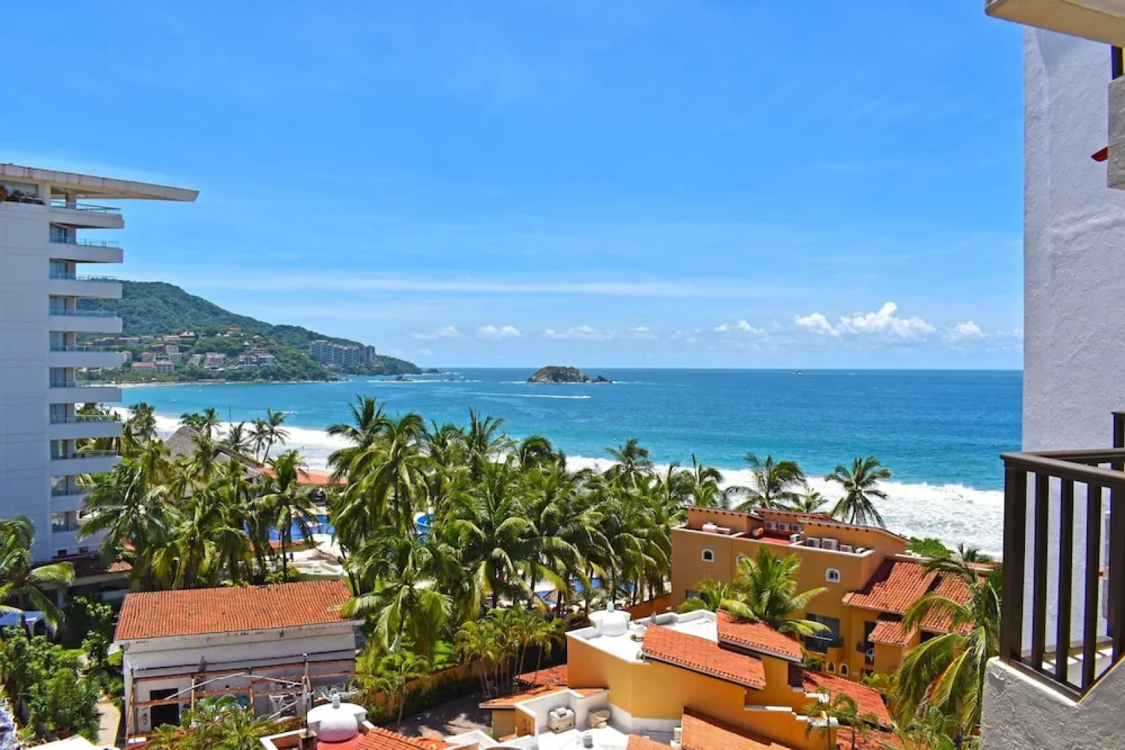 Villas and Suites Ixtapa