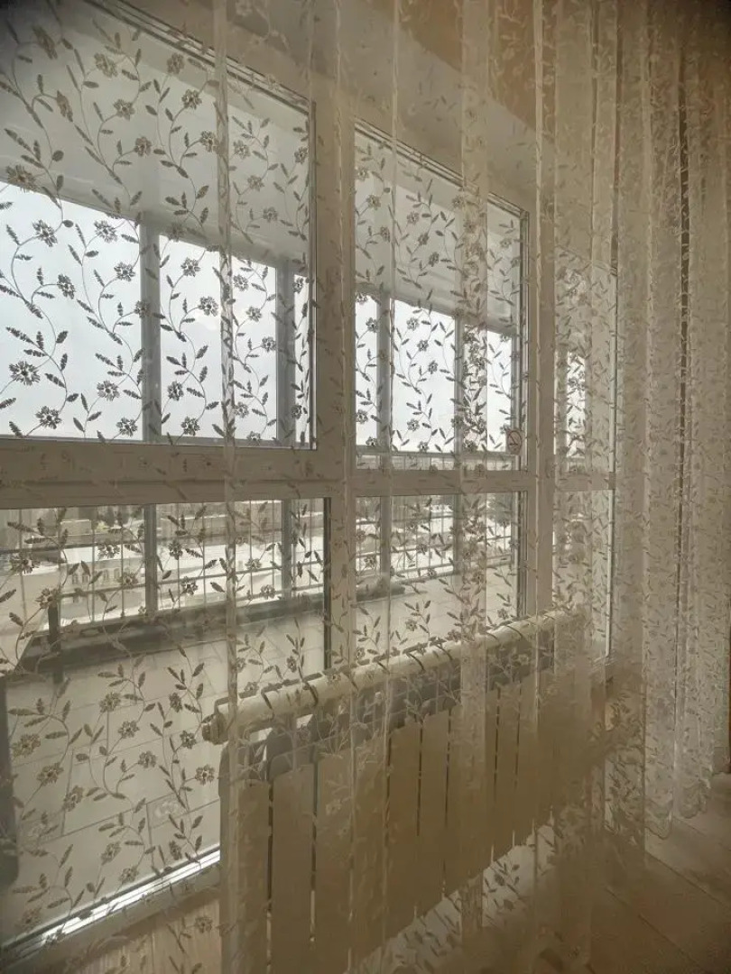 Сниму квартиру на улице Октябрьской Революции