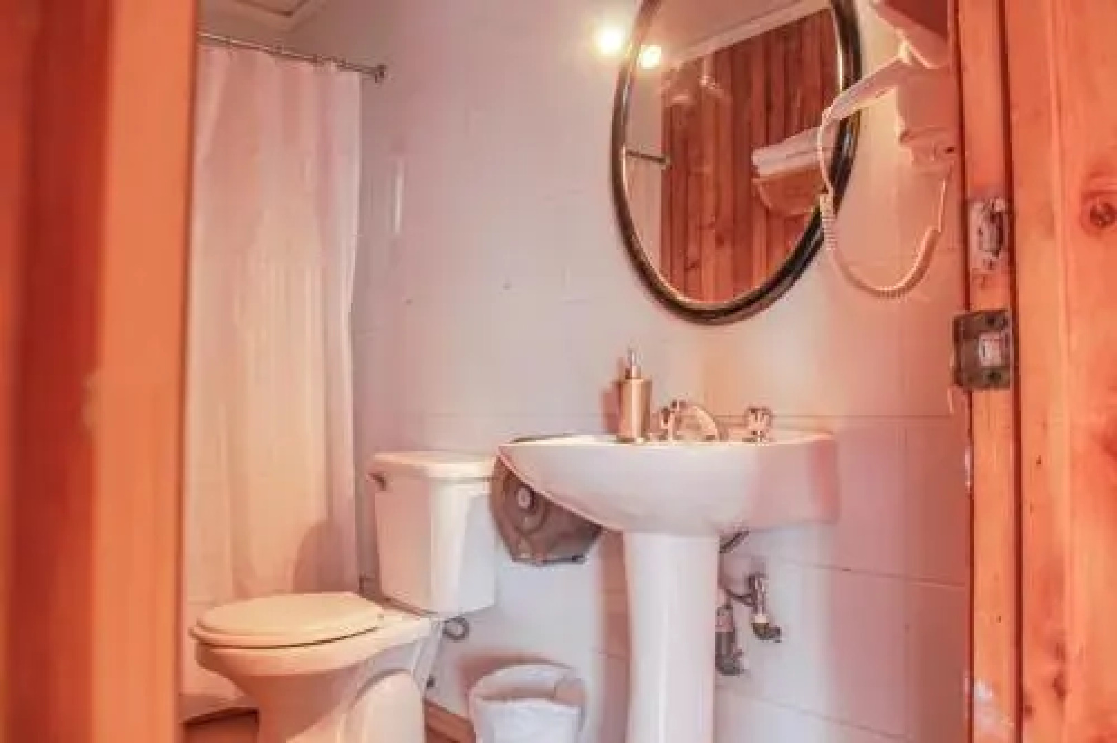 Cabañas Palafitos Los Pescadores