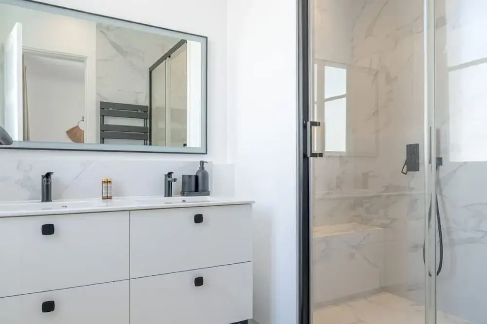 Lavie Maison the Spacious