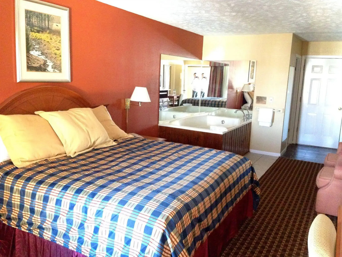 Econo Lodge Sevierville-Pigeon Forge on the River