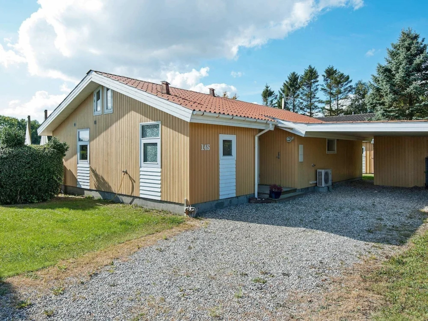 Stunning Holiday Home in Juelsminde With Whirlpool and Sauna