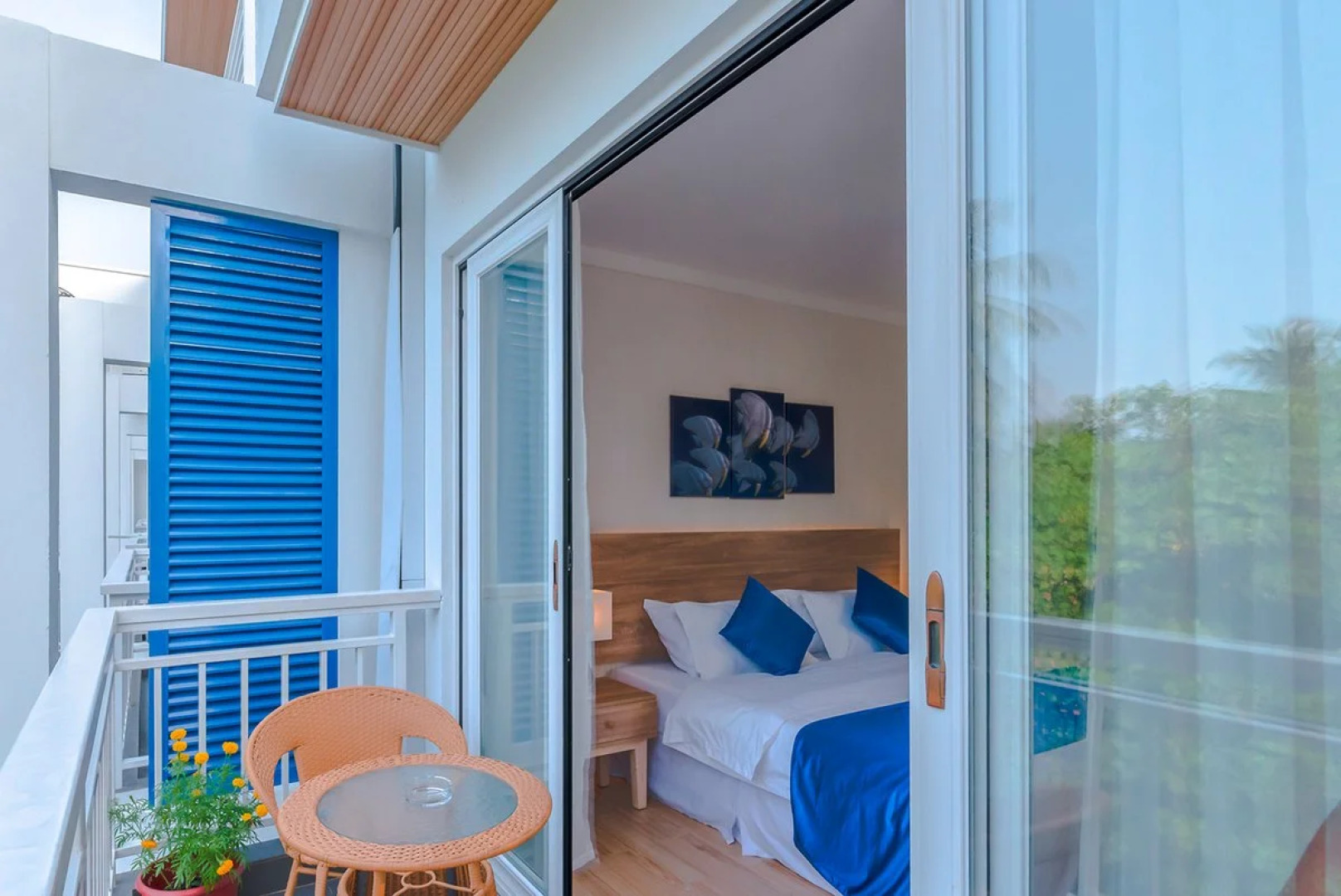 Отель Dhiguveli Maldives