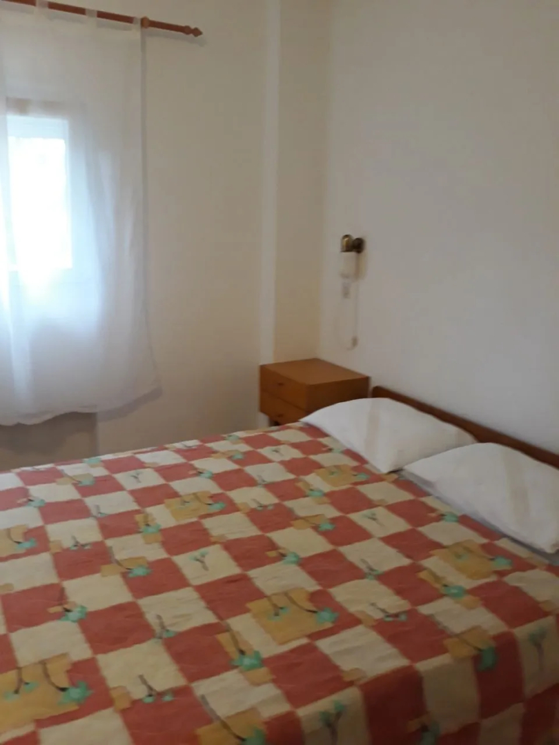 Apartment Ivo - with nice garden: A2 Pag, Island Pag