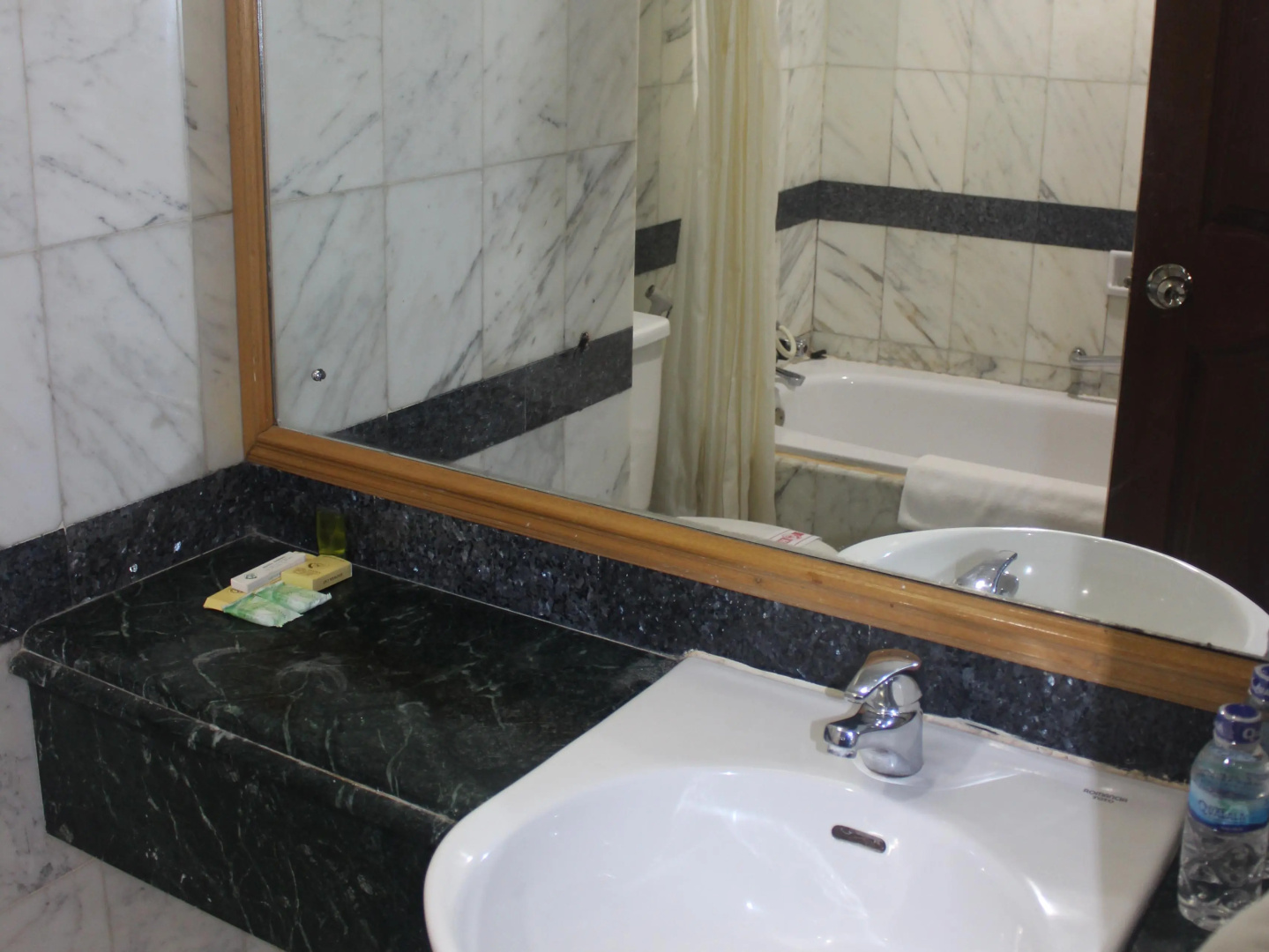 Hotel Yasmin