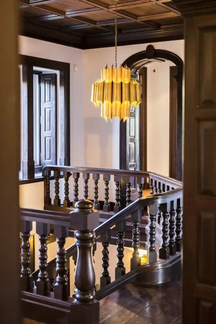 Seafront Manor by Cadenzalux