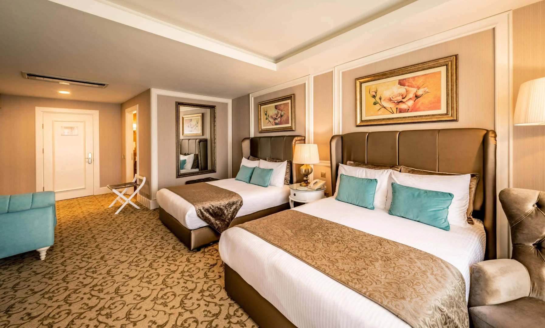 Vuni Palace Hotel
