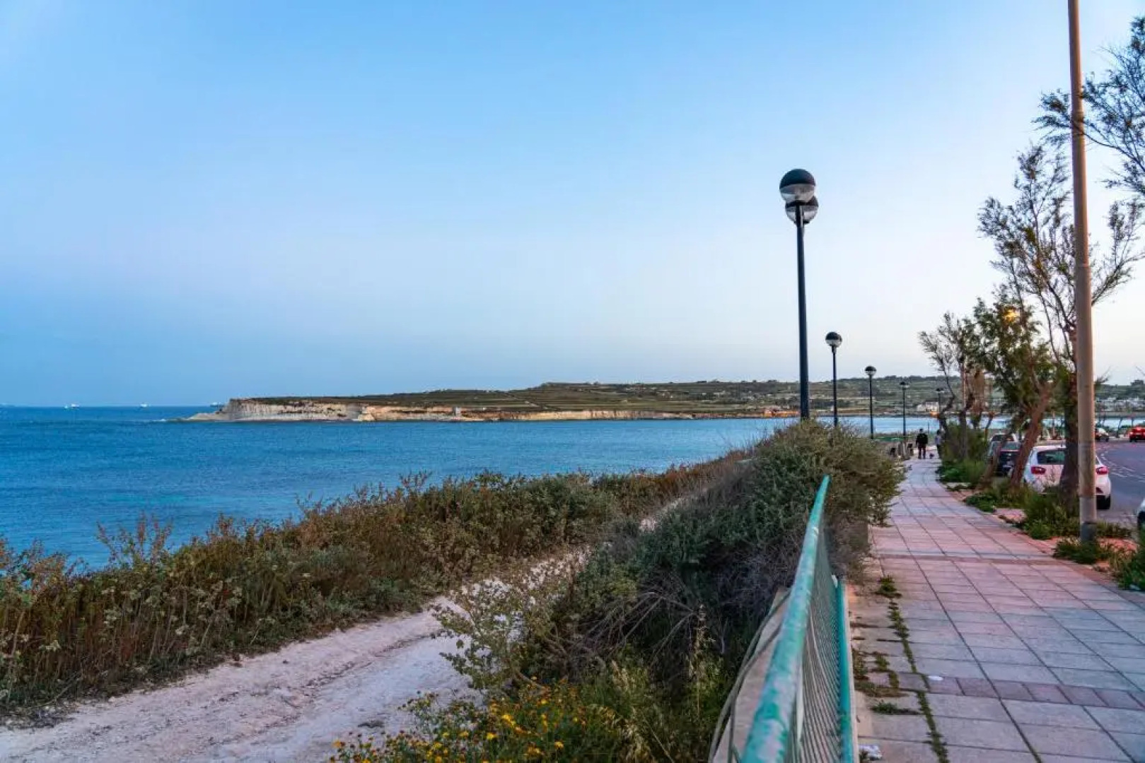 Riviera Mansions Apt. 9 - Side Sea-View, 3 bedroom Deluxe Apartment