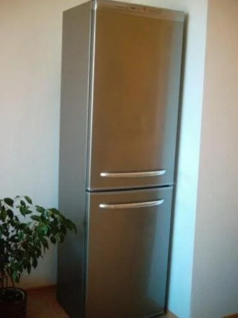 Lucky Beach Apartments