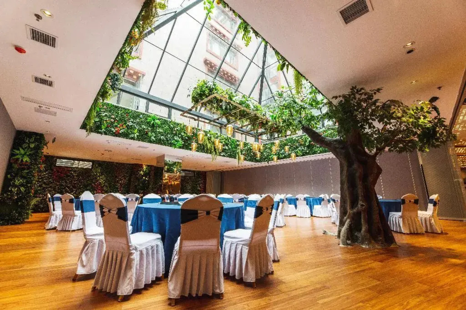 Holiday Inn Express Daocheng Yading by IHG