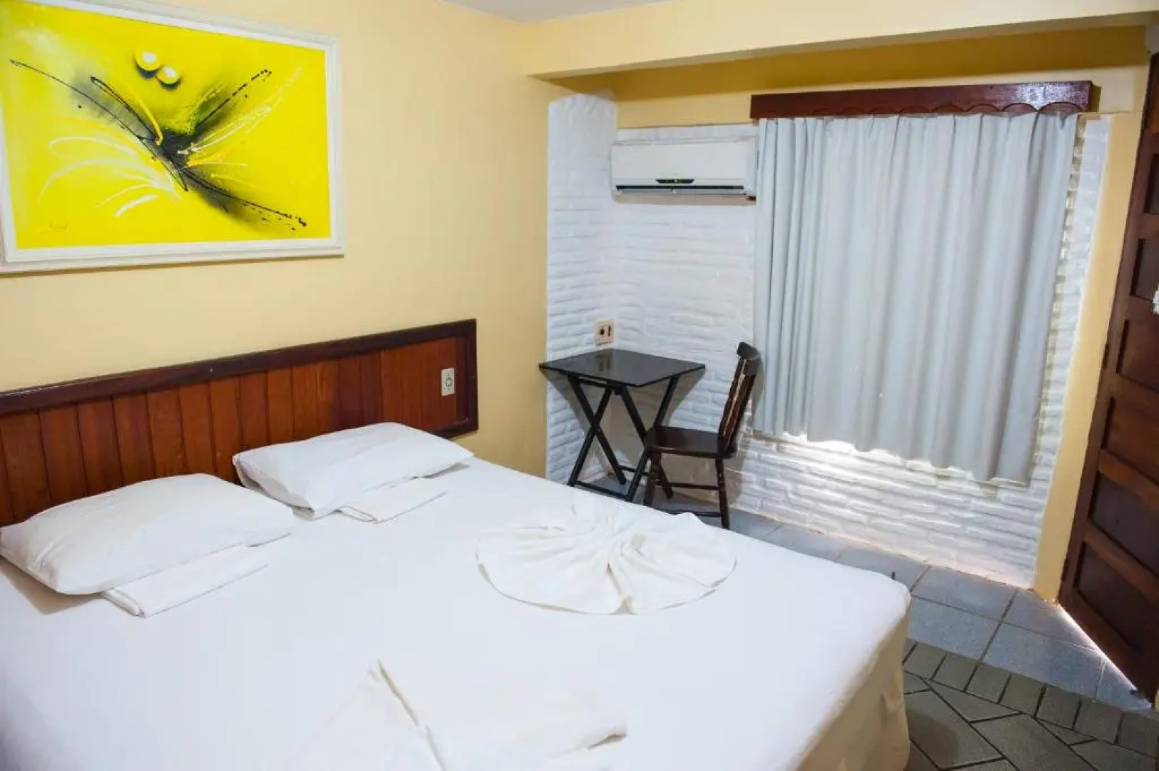 Falésia Praia Hotel