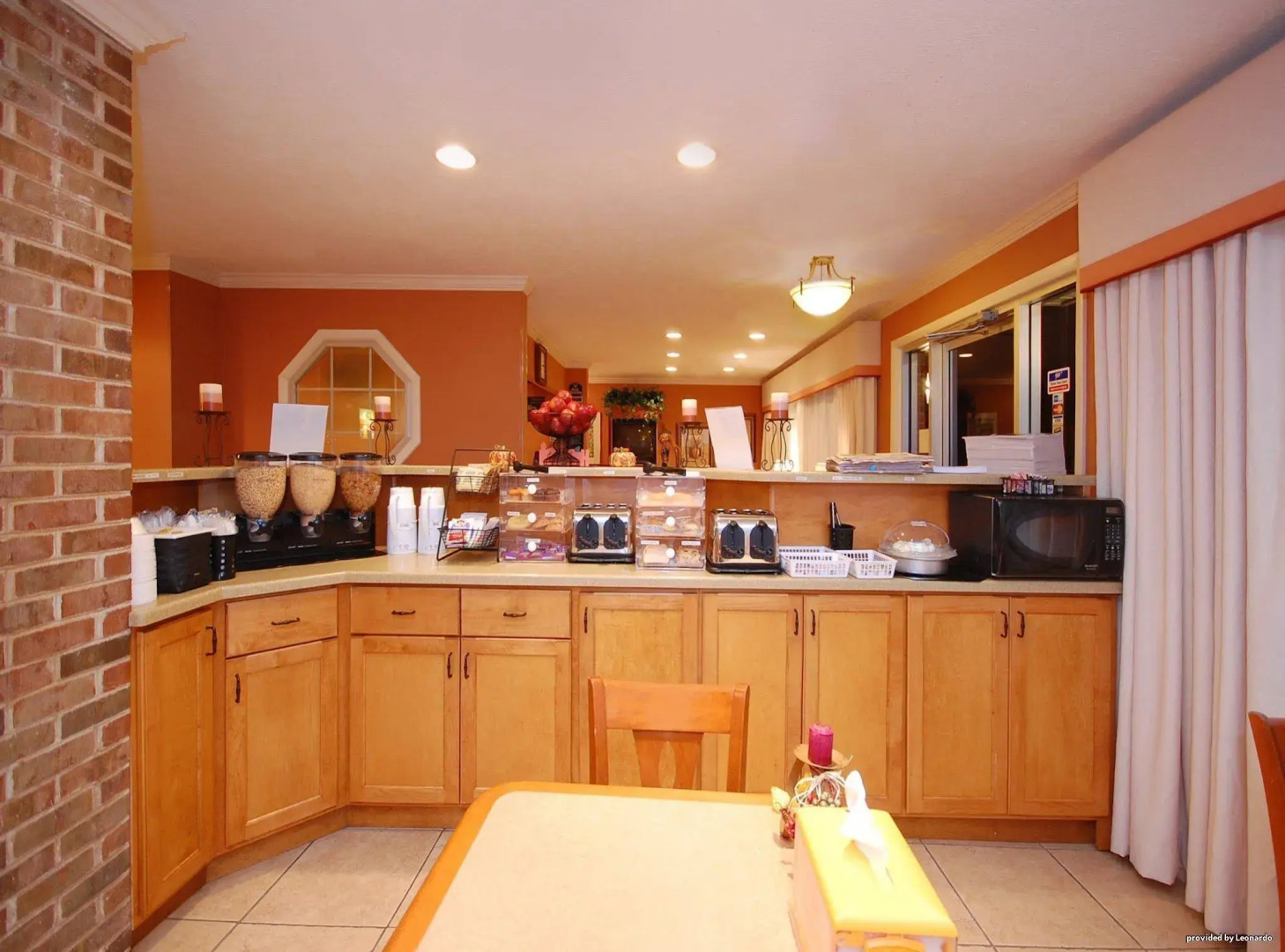 Motel 6 Hillsville, VA