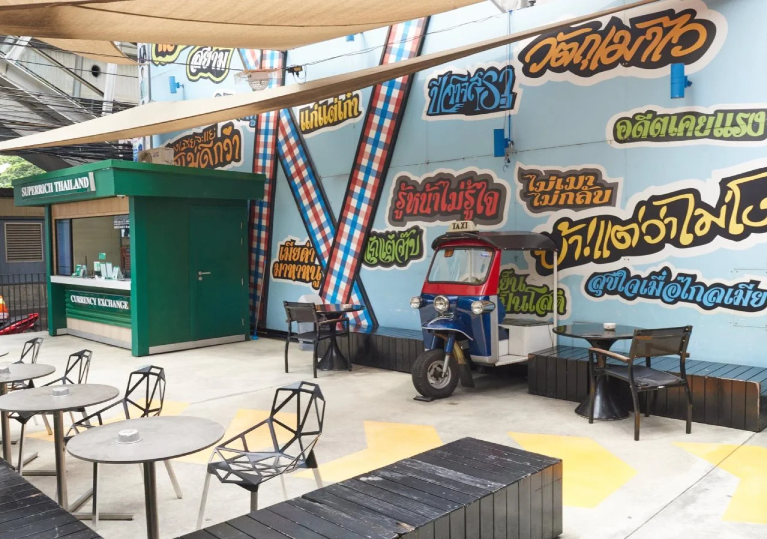 Lub d Bangkok Siam – New Look, Across from MBK & Skytrain Access