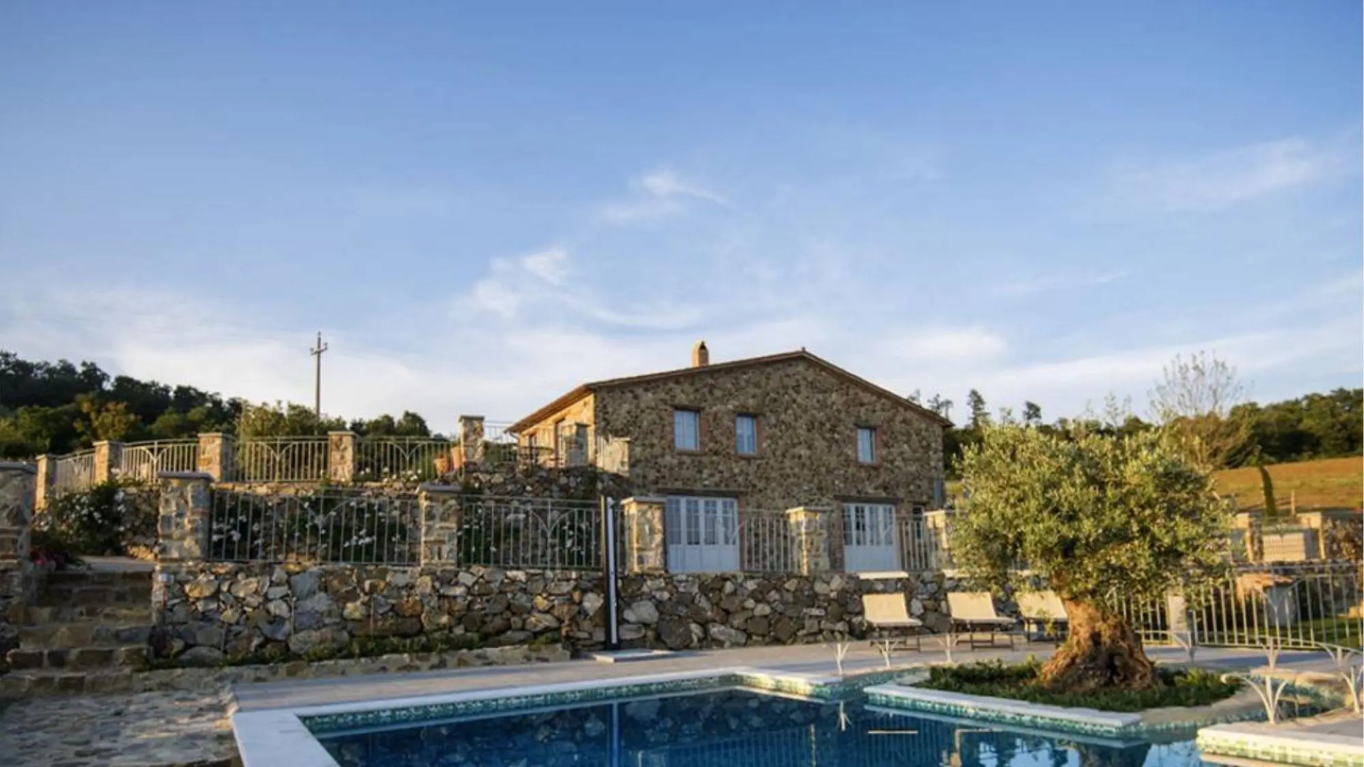 Splendid Villa With big Mediterranean Garden Pool Heated Jacuzzi Fishing Pond-villa Rufeno
