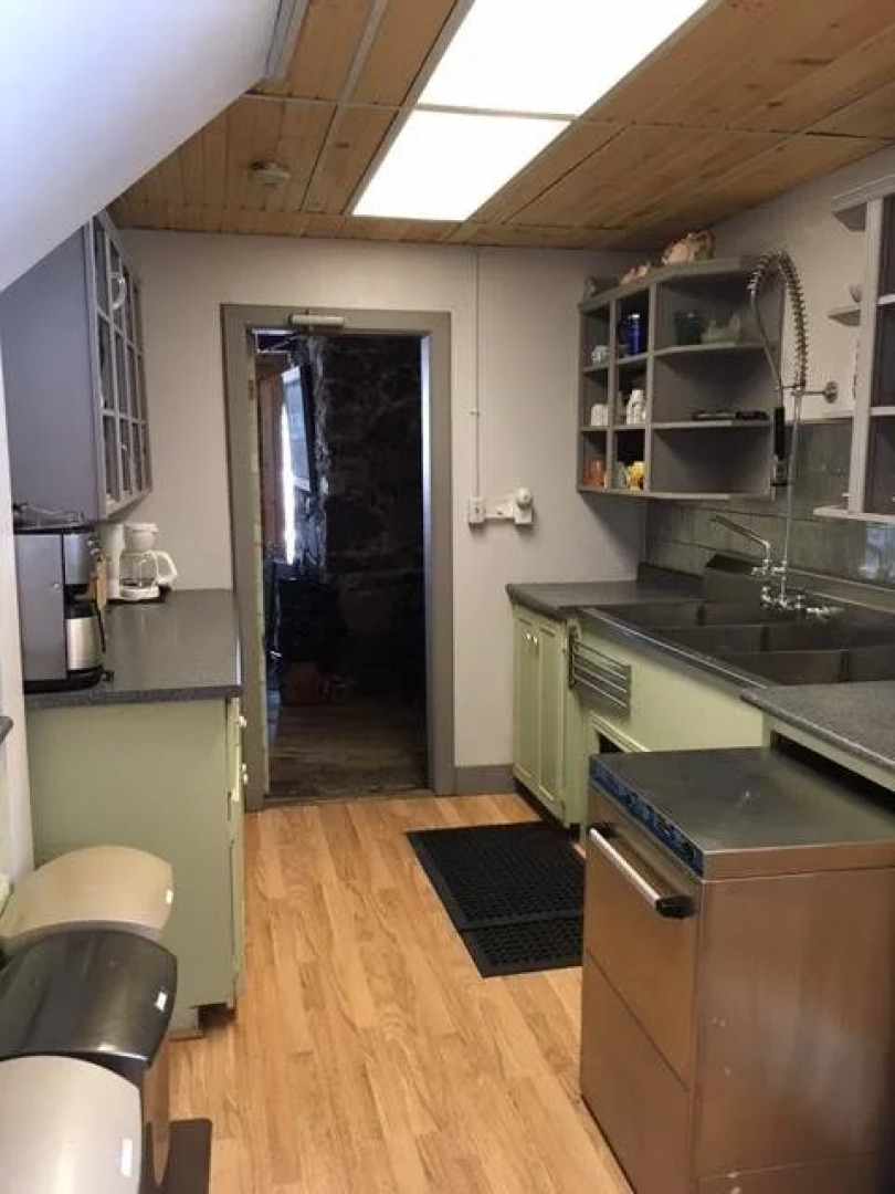 Waterfront Muskoka Ontario Cottage