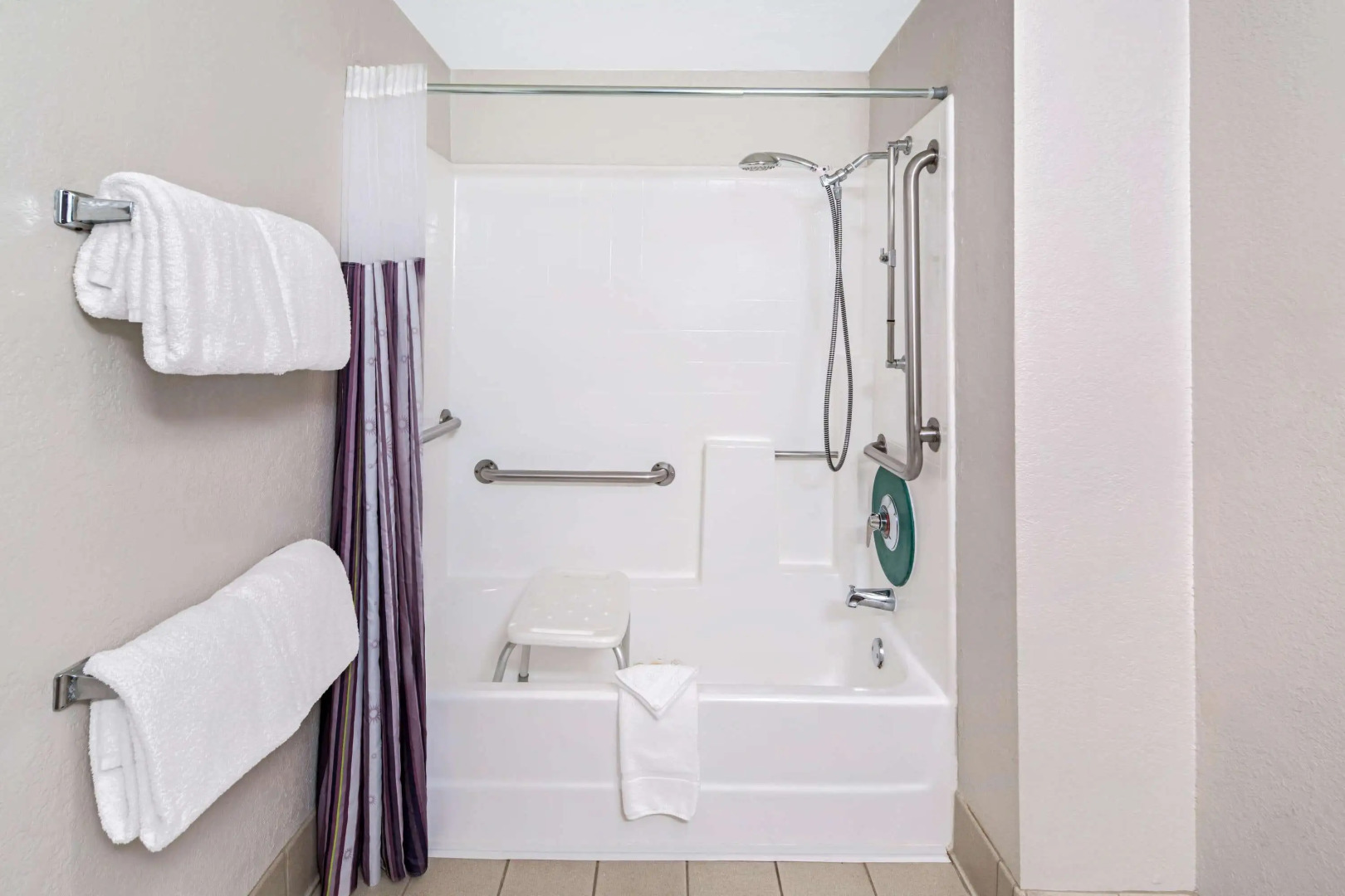 La Quinta Inn & Suites by Wyndham Buena Park