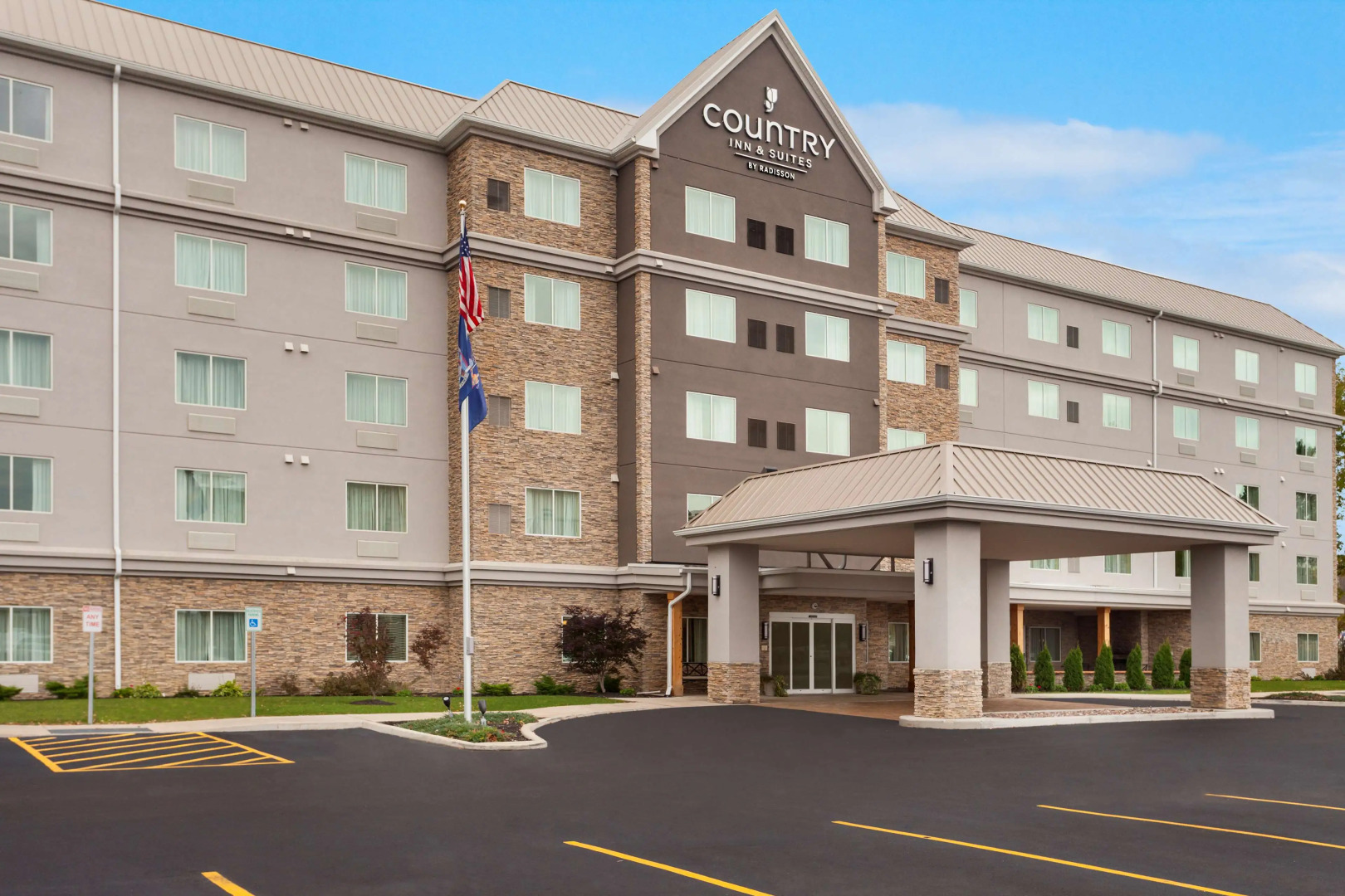Country Inn & Suites by Radisson, Buffalo South I-90, NY