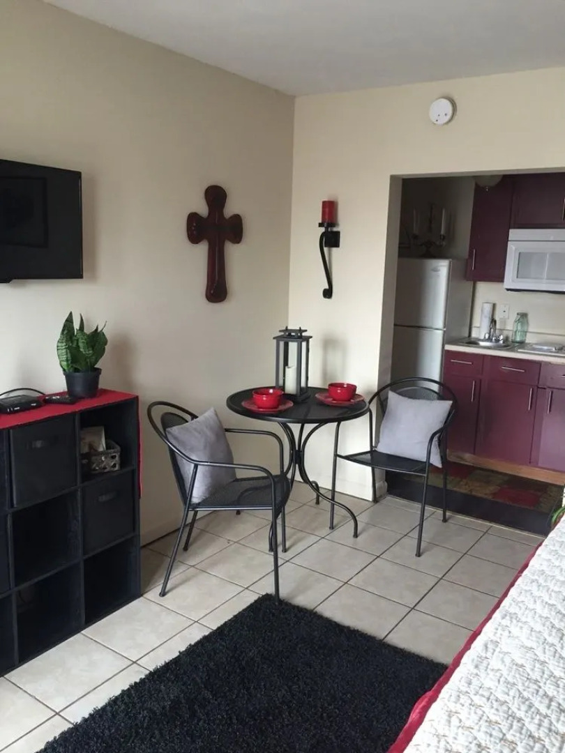 Studio Suites Extended Stay