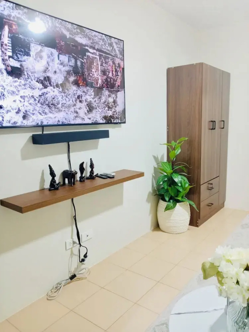 Oceanfront Condo in Dumaguete City - Perfect Getaway