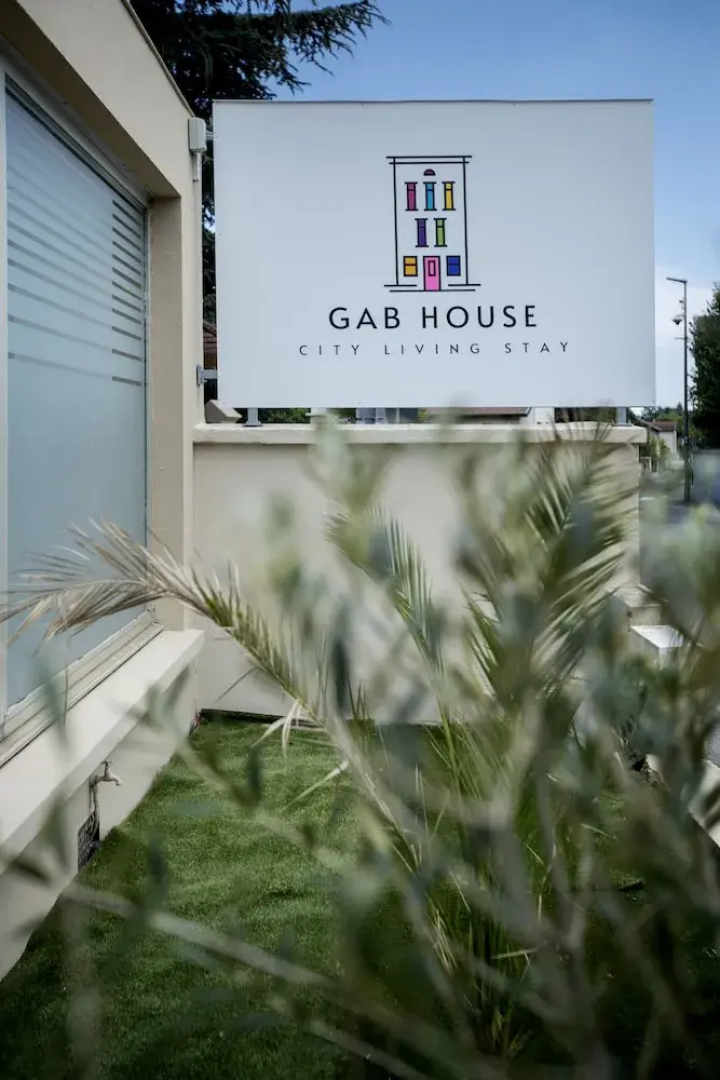 Gab House