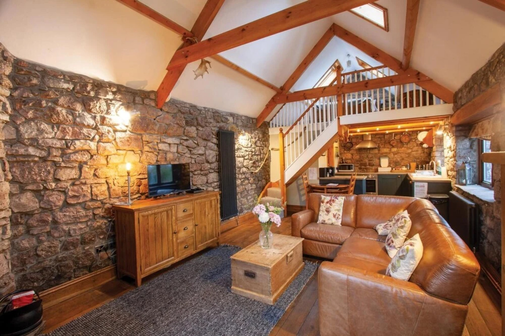 Hill End Barn - 1 Bed Barn Conversion - Llangennith