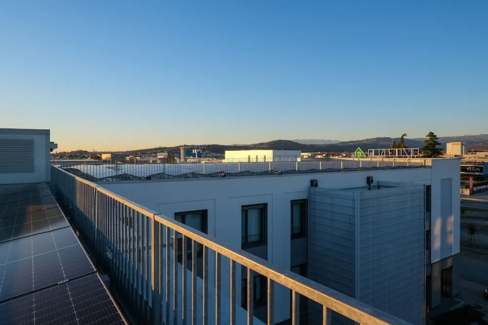 Emerald Green Residence