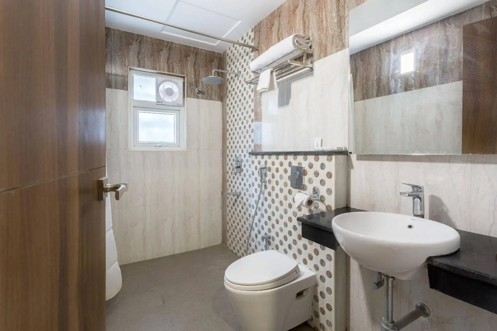 Treebo Berrys Boutique