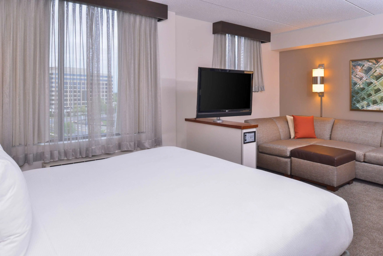 Hyatt Place Herndon Dulles Airport East