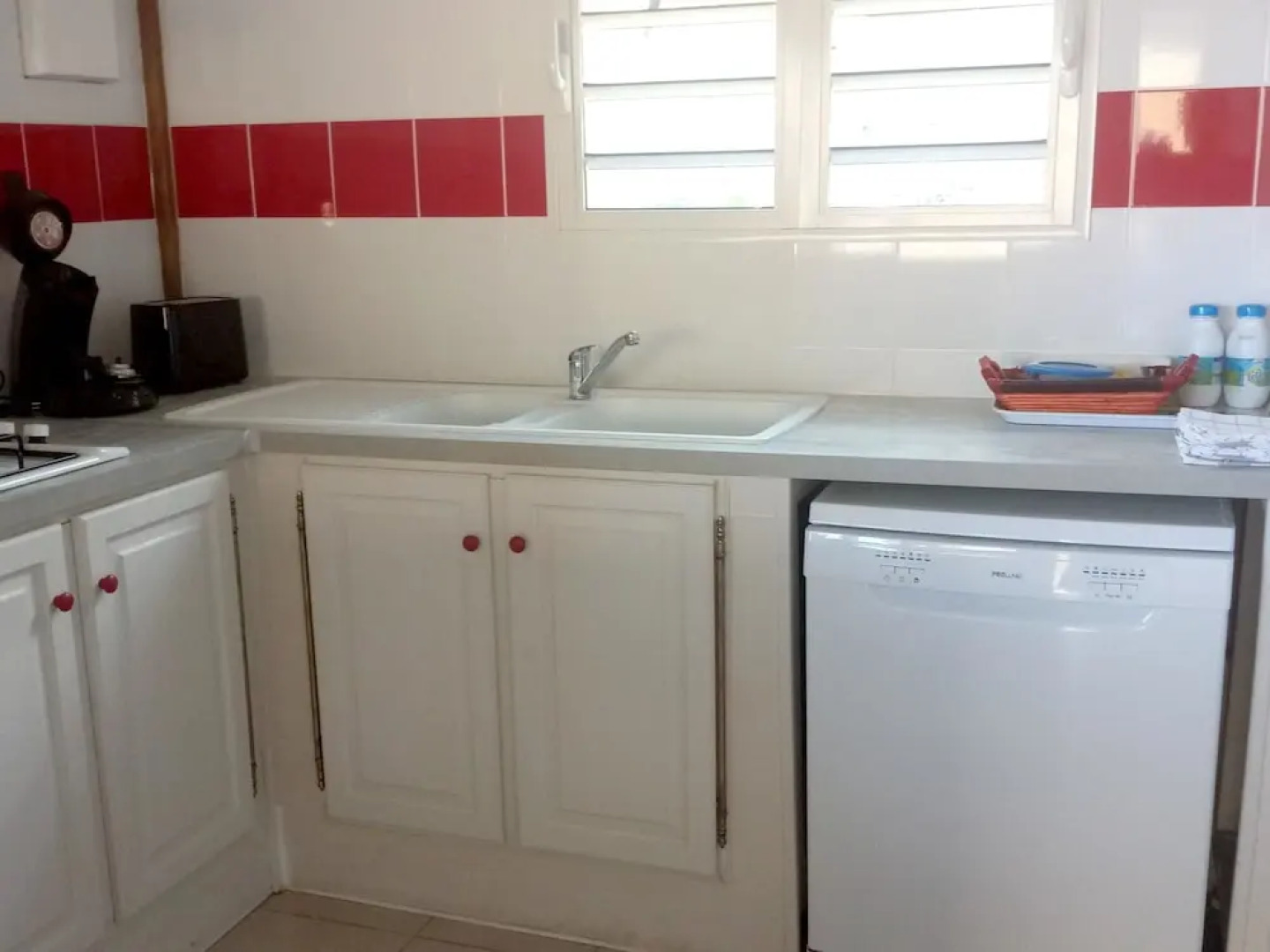 Bungalow With 2 Bedrooms in Bouillante, With Wonderful sea View, Enclo