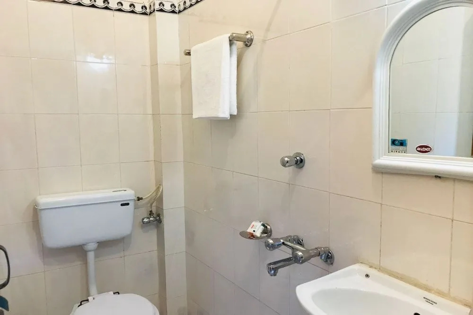 OYO 24319 Hotel Geetanjali Resort