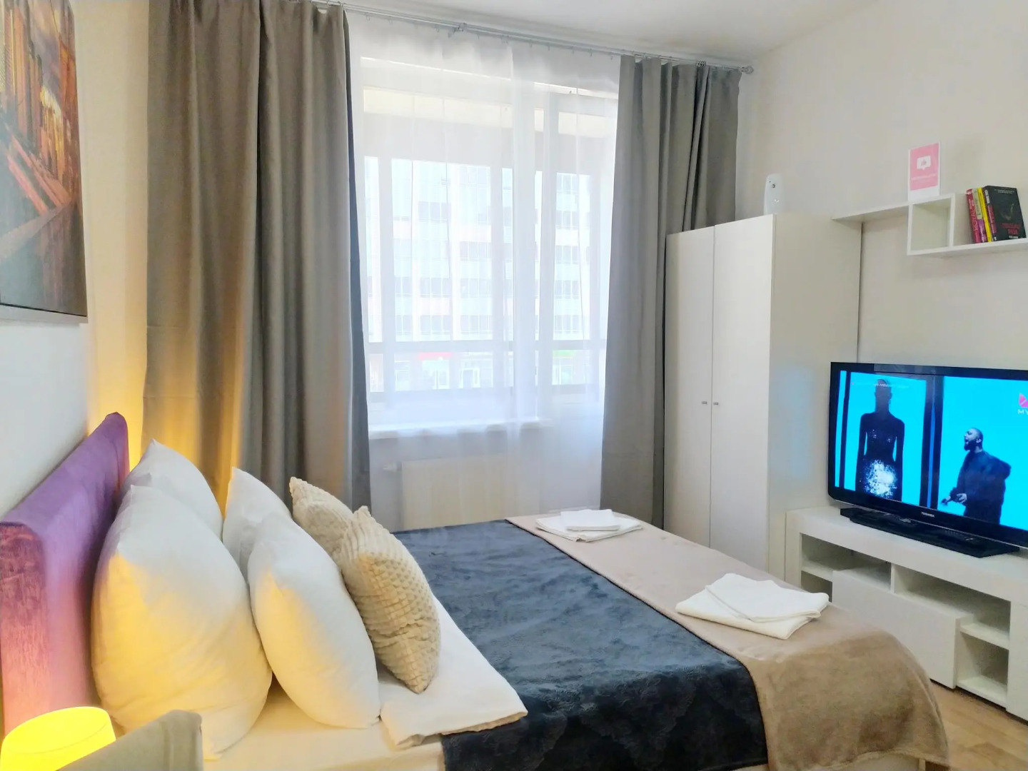 Апартаменты на проспекте Европейский 9 корпус 2