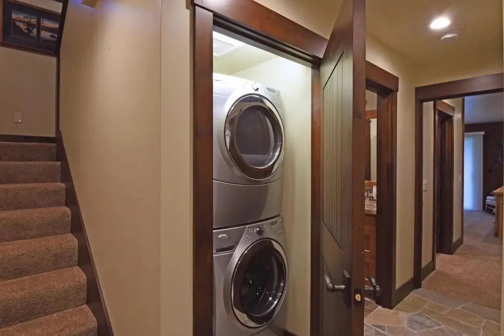 Dollar Point Getaway