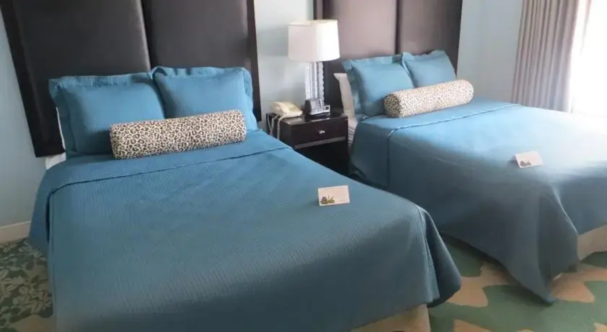 Roberts Mayfair Hotel